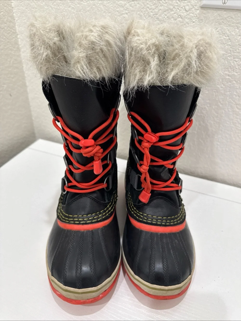 Sorel Youth Winter Boots Size 4 NY1858-011 Waterproof Faux Fur Snow Boots